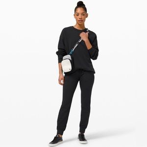 Lululemon Pant/ jogger in black 8.